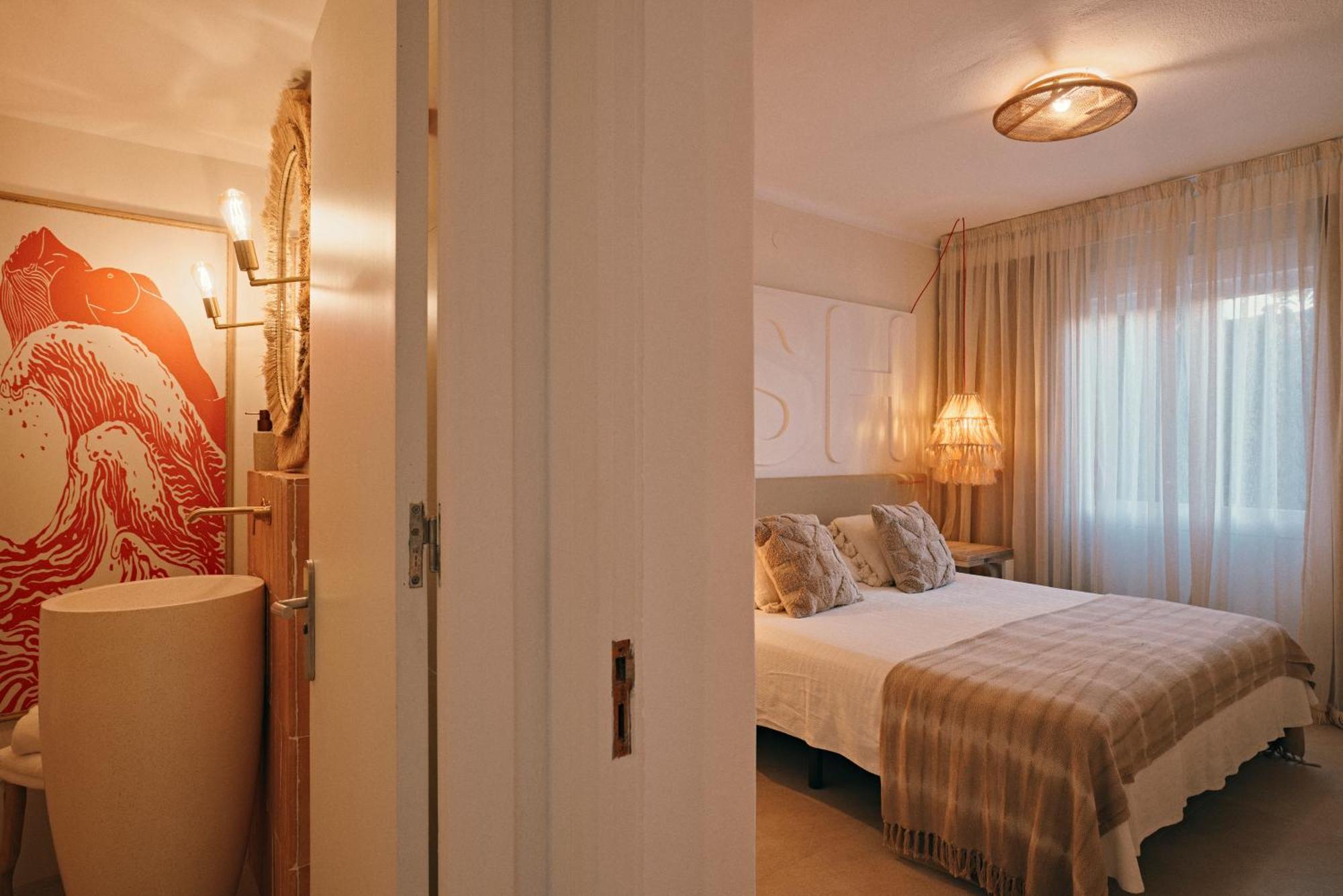 Aparthotel Secret Oasis Ibiza-Only Adults Sant Antoni de Portmany Zewnętrze zdjęcie