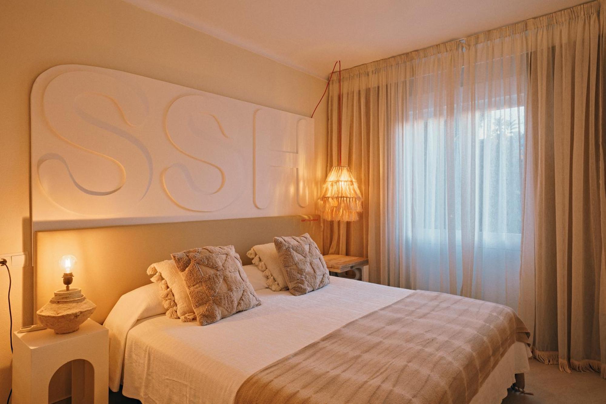 Aparthotel Secret Oasis Ibiza-Only Adults Sant Antoni de Portmany Zewnętrze zdjęcie