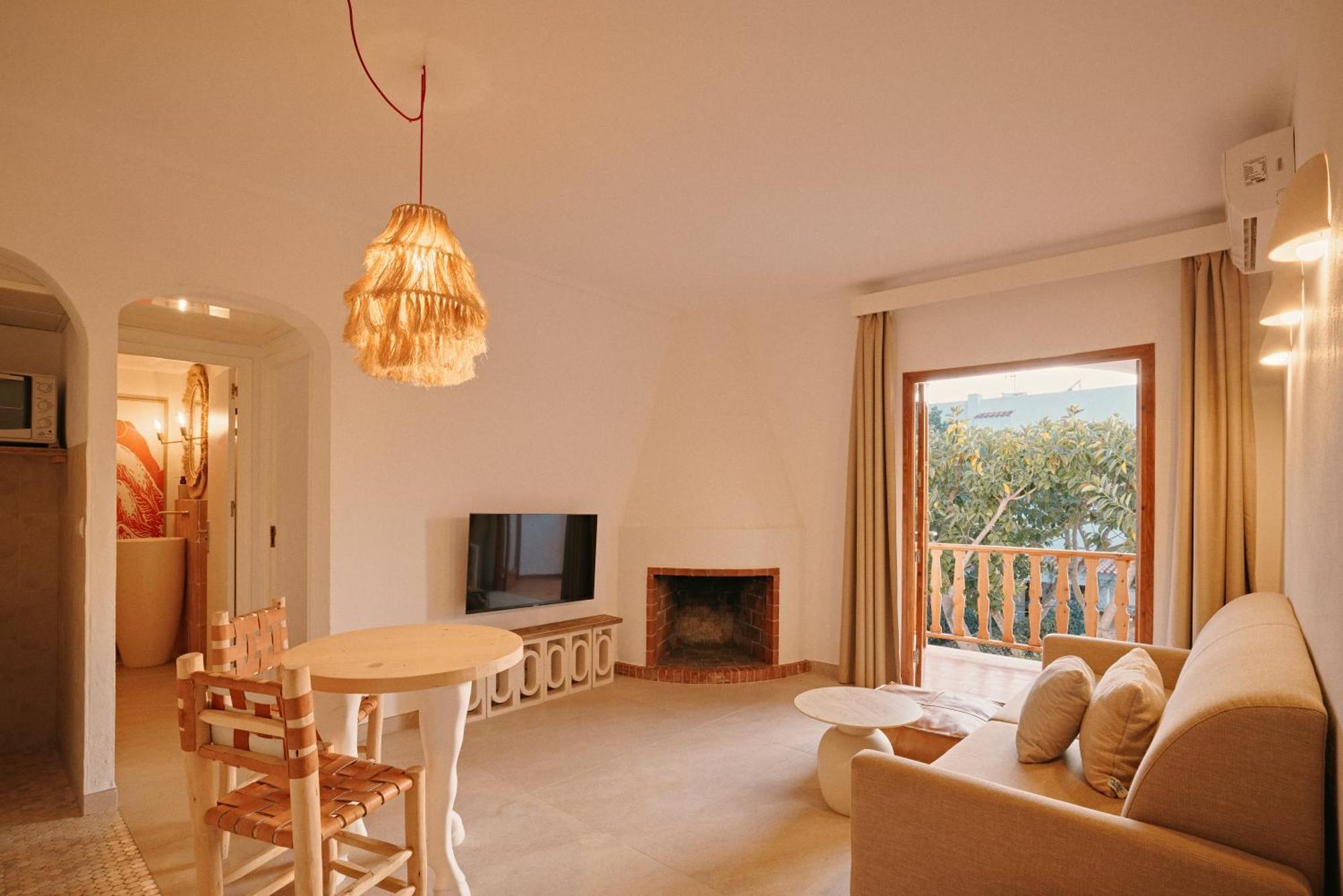 Aparthotel Secret Oasis Ibiza-Only Adults Sant Antoni de Portmany Zewnętrze zdjęcie