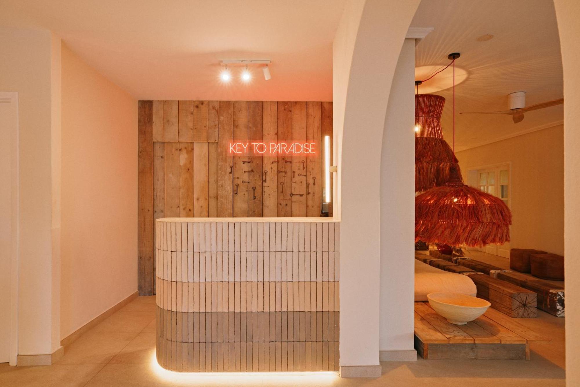 Aparthotel Secret Oasis Ibiza-Only Adults Sant Antoni de Portmany Zewnętrze zdjęcie